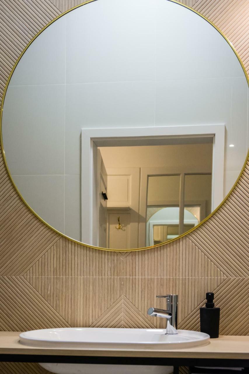 Deluxe Old Town Sw. Krzyza Wawelofts Апартаменти