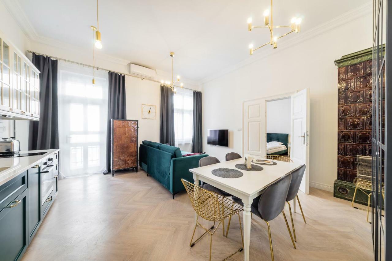 Deluxe Old Town Sw. Krzyza Wawelofts Апартаменти *