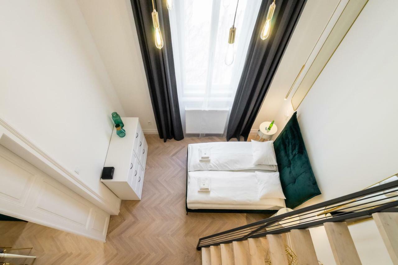 Apartment Deluxe Old Town Sw. Krzyza Wawelofts *